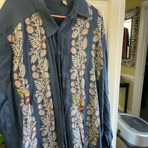 Lot of Four Mens XXL Tommy Bahama Long Sleeve Lightweight shirts